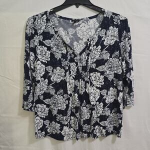 Talbots Womens L Navy White Floral Pleated V-Neck 3/4 Sleeve Rayon Blouse
